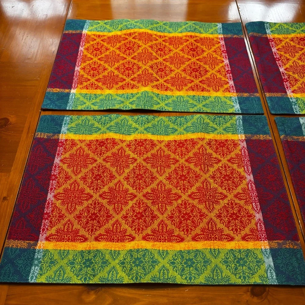 Pier 1 Imports Geometric Striped Pattern Cotton Placemats Set of 4